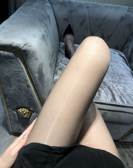 朝5晚9:帅气和尚爱上我电视剧_剧情片免费电视剧
