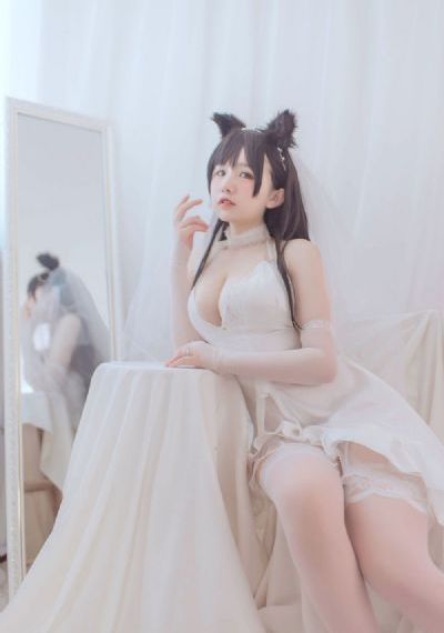 漂亮的护士李采潭未删减_粤语中字在线观看