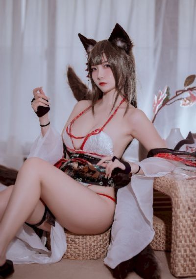 上司丰满的女人_免费在线观看播放