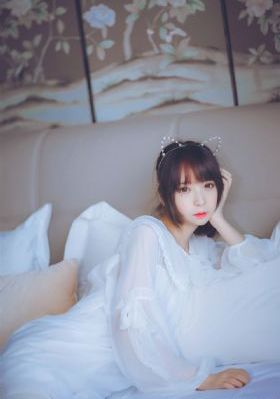 《高校教师成熟》在线观看_免费正片国语